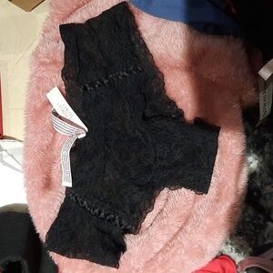 NWT Victoria's Secret Black Lace Side Lace Up Design Panties CHEEKY